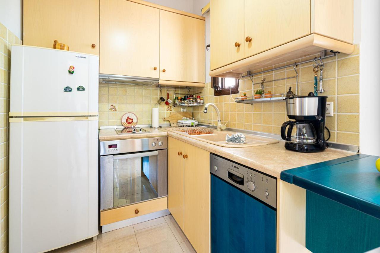 Smaragdi Beachfront Villa Asklipiion
